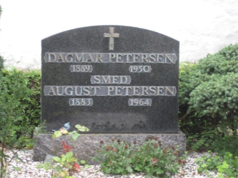 August Petersen.jpg